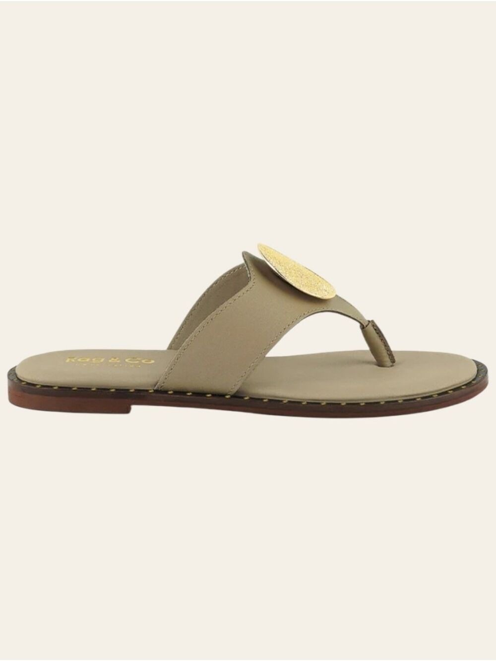 Genuine Leather Rag & Co Minimal Luxe Sandals Gold Medallion NWT 7.5 NWT - Picture 5 of 8